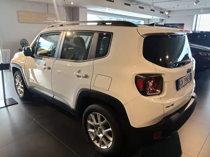 Jeep Renegade foto 3