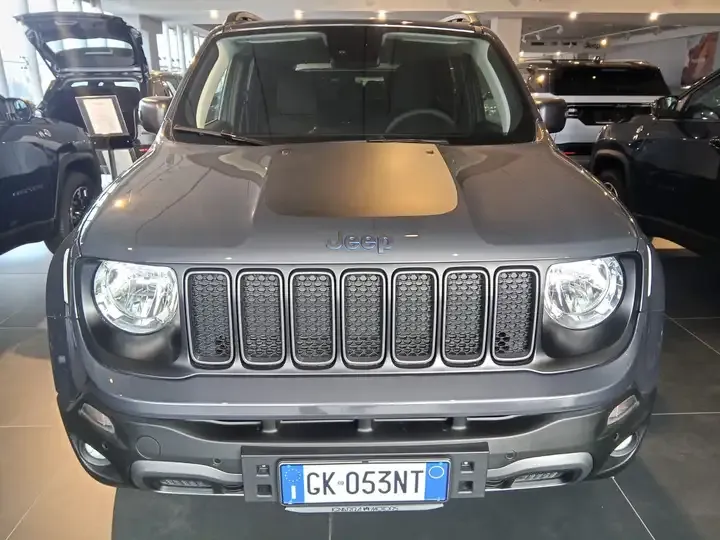 Jeep Renegade foto 2