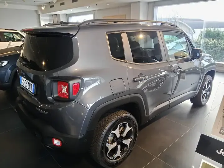Jeep Renegade foto 3