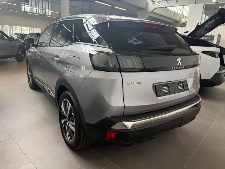 Peugeot 3008 foto 4