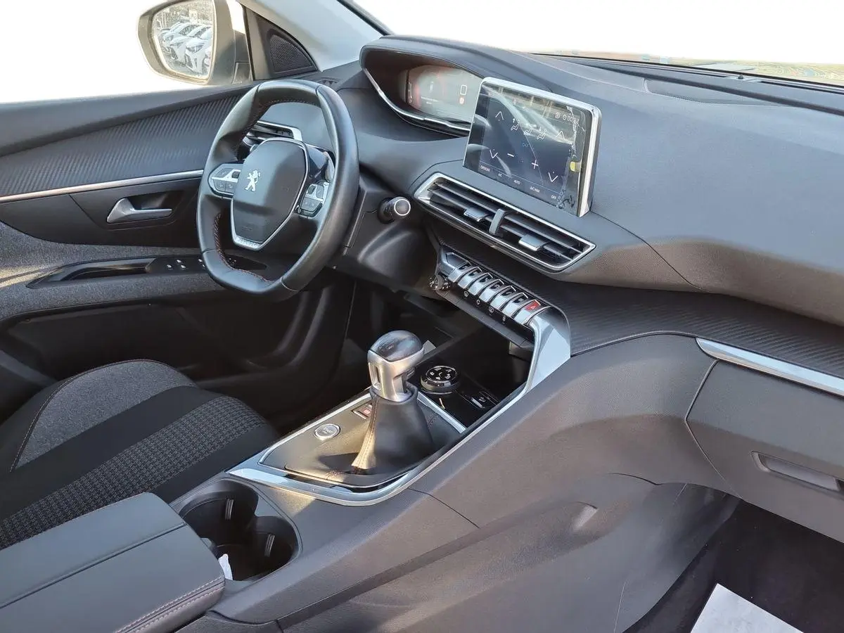 Immagine 14 Peugeot 3008