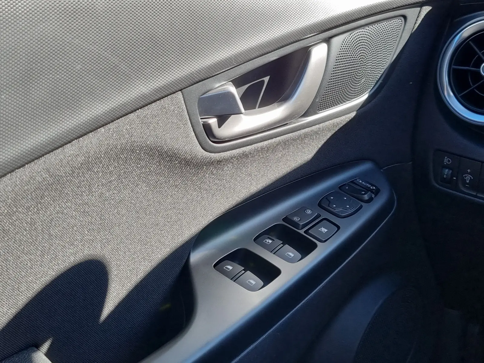 Immagine 17 Hyundai Kona