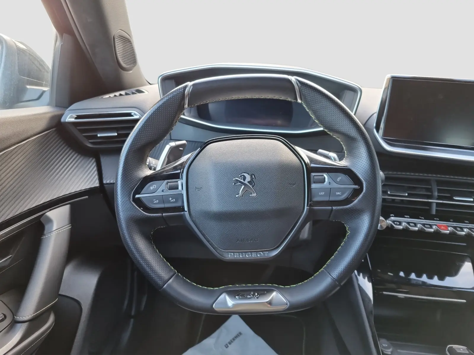 Immagine 16 Peugeot 2008