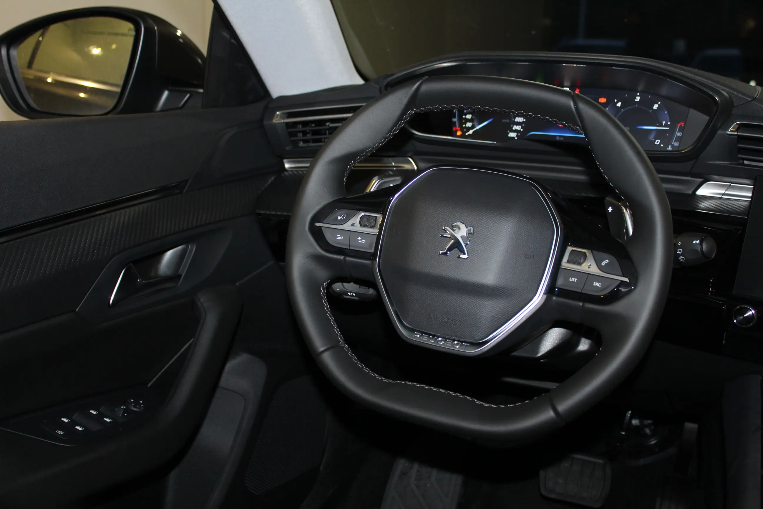 Immagine 12 Peugeot 508 SW
