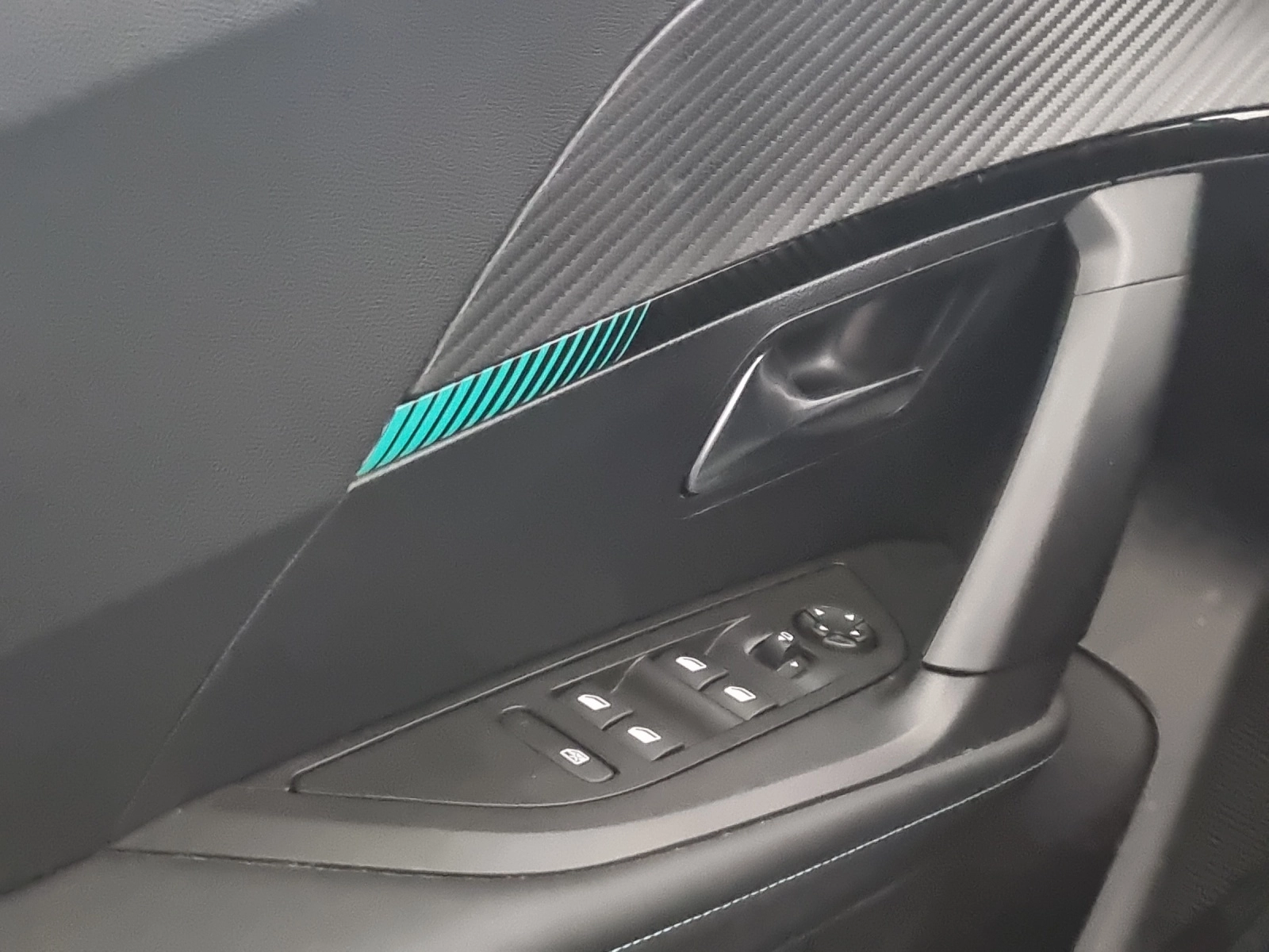 Immagine 17 Peugeot 2008