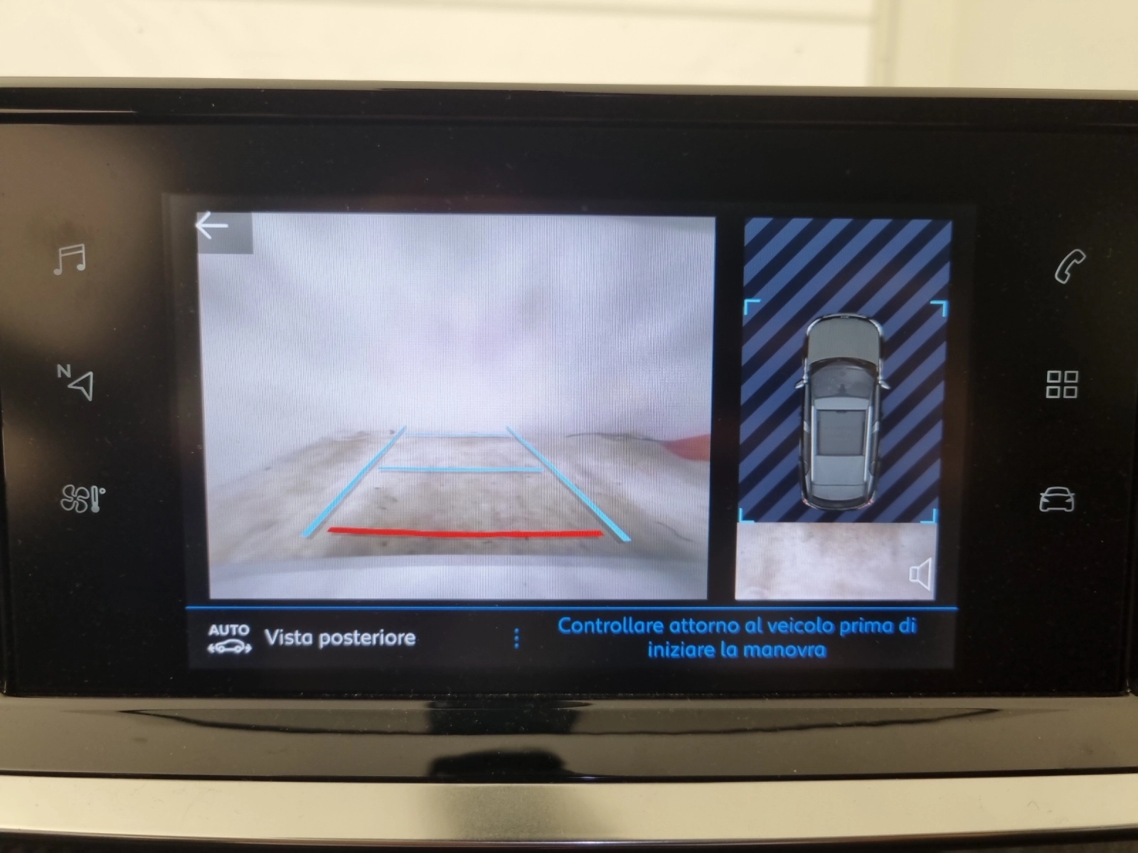 Immagine 20 Peugeot 2008