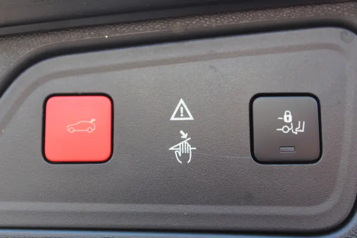 Immagine 10 Peugeot 3008