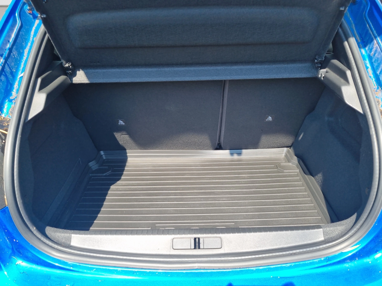 Immagine 11 Peugeot 208