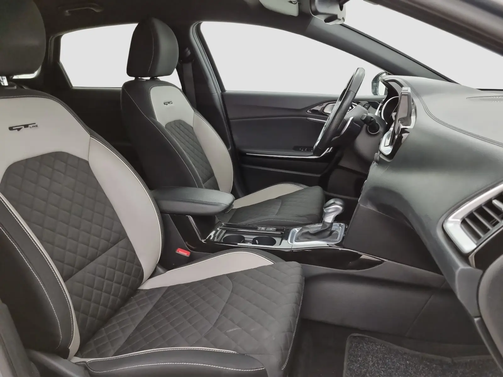 Immagine 12 Kia Ceed