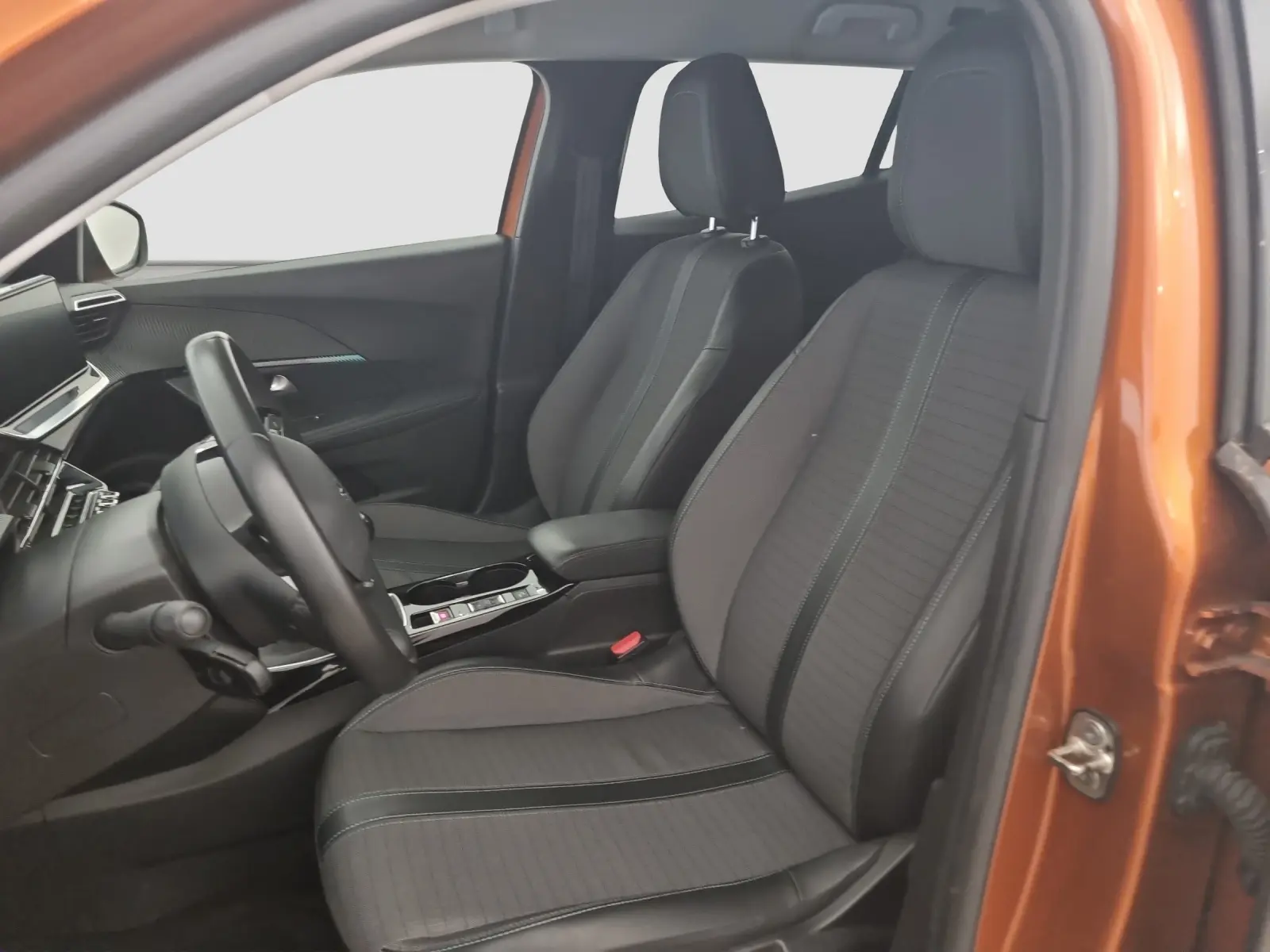 Immagine 9 Peugeot 2008