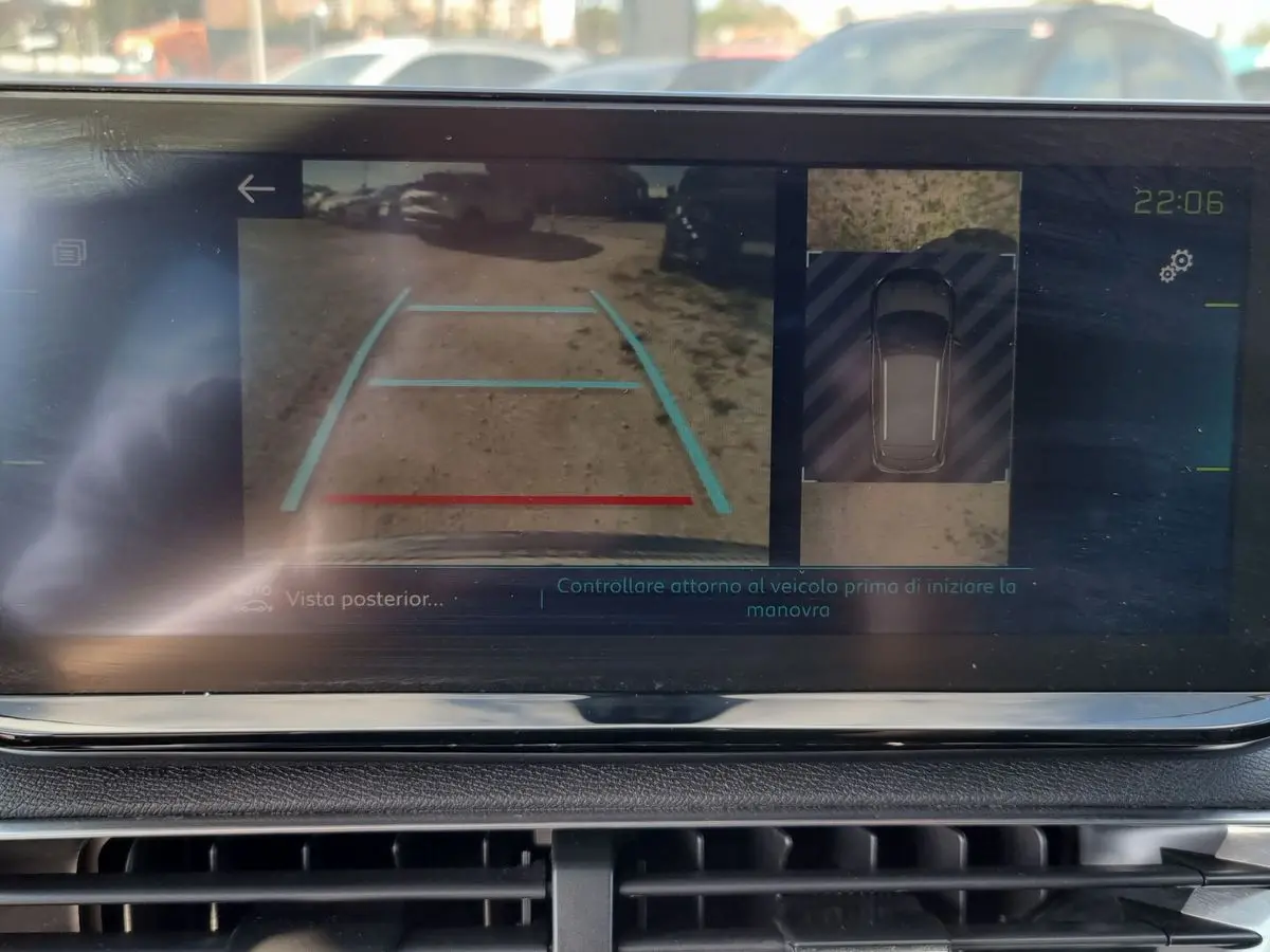 Immagine 16 Peugeot 3008