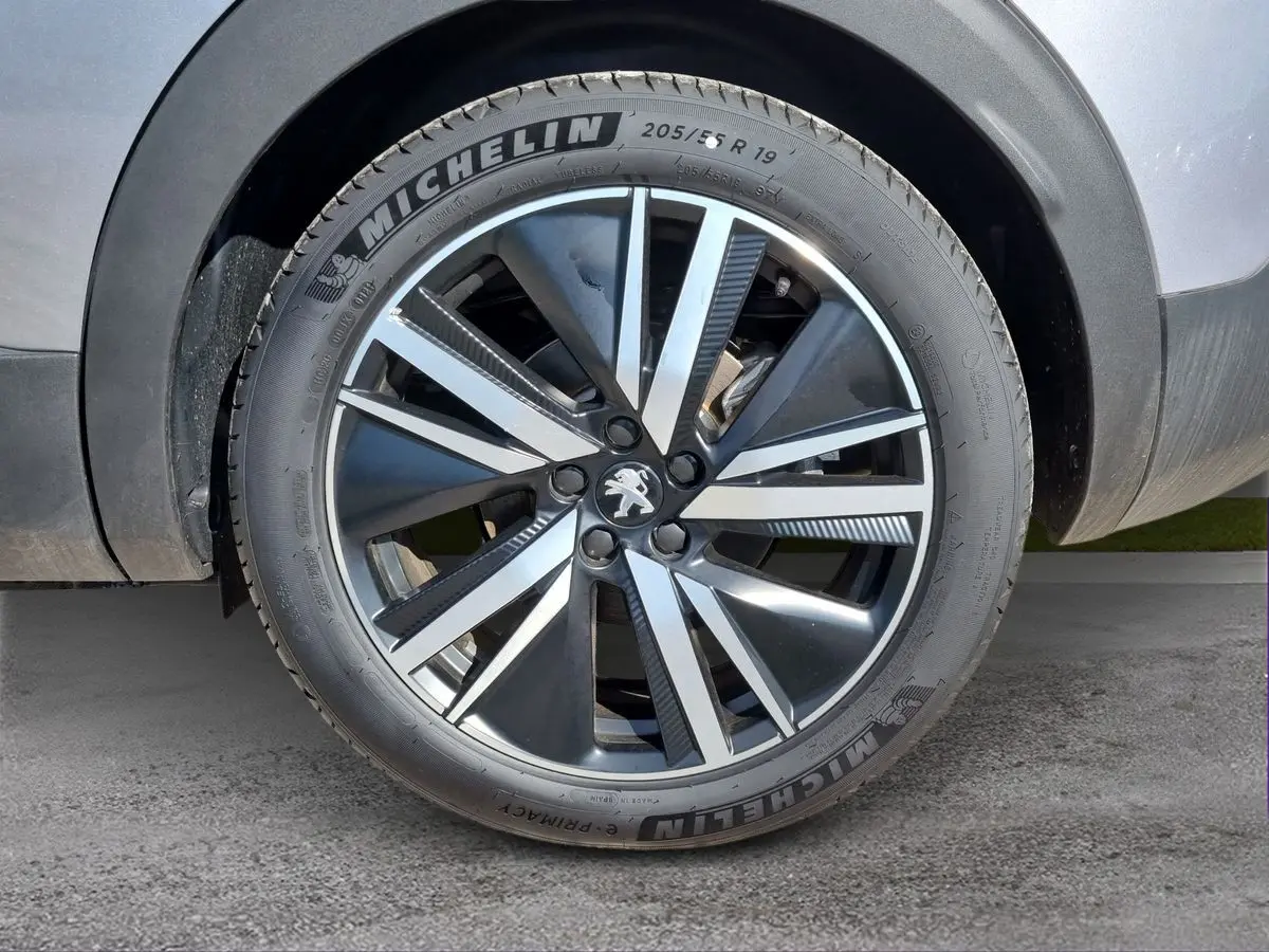 Immagine 8 Peugeot 3008