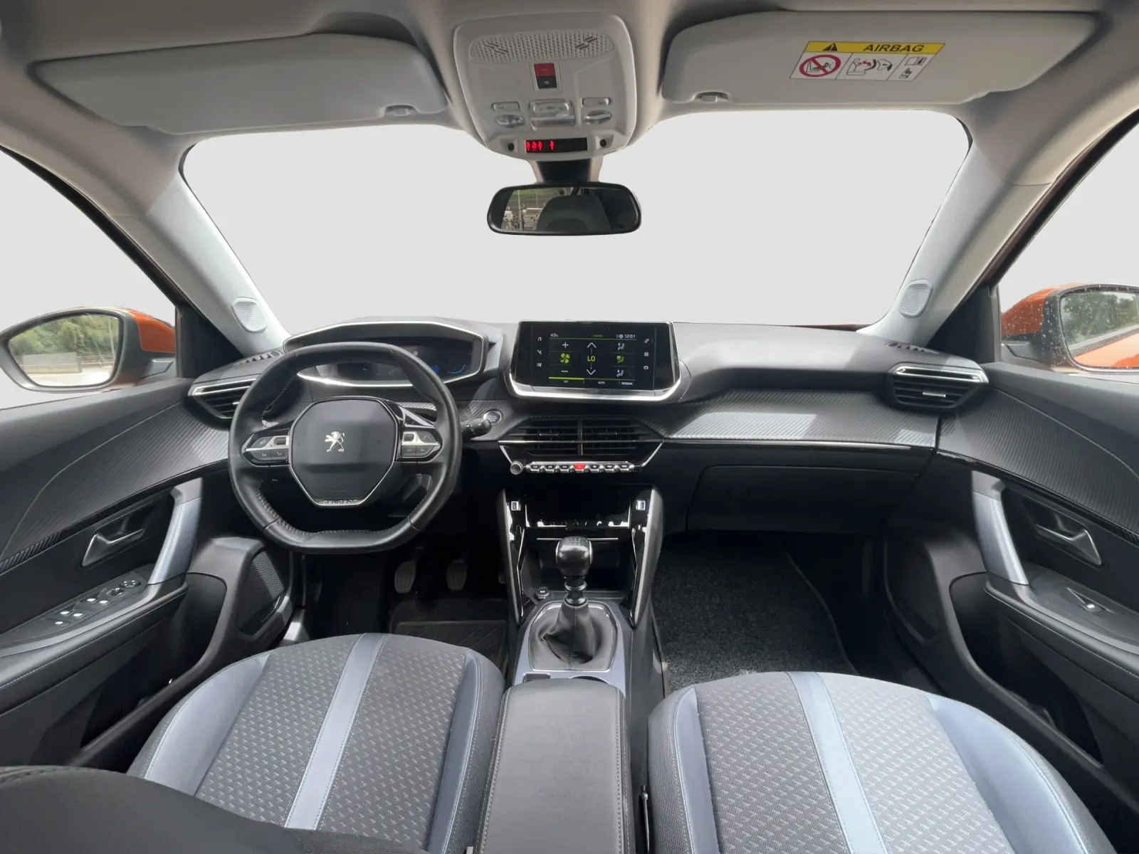 Immagine 13 Peugeot 2008