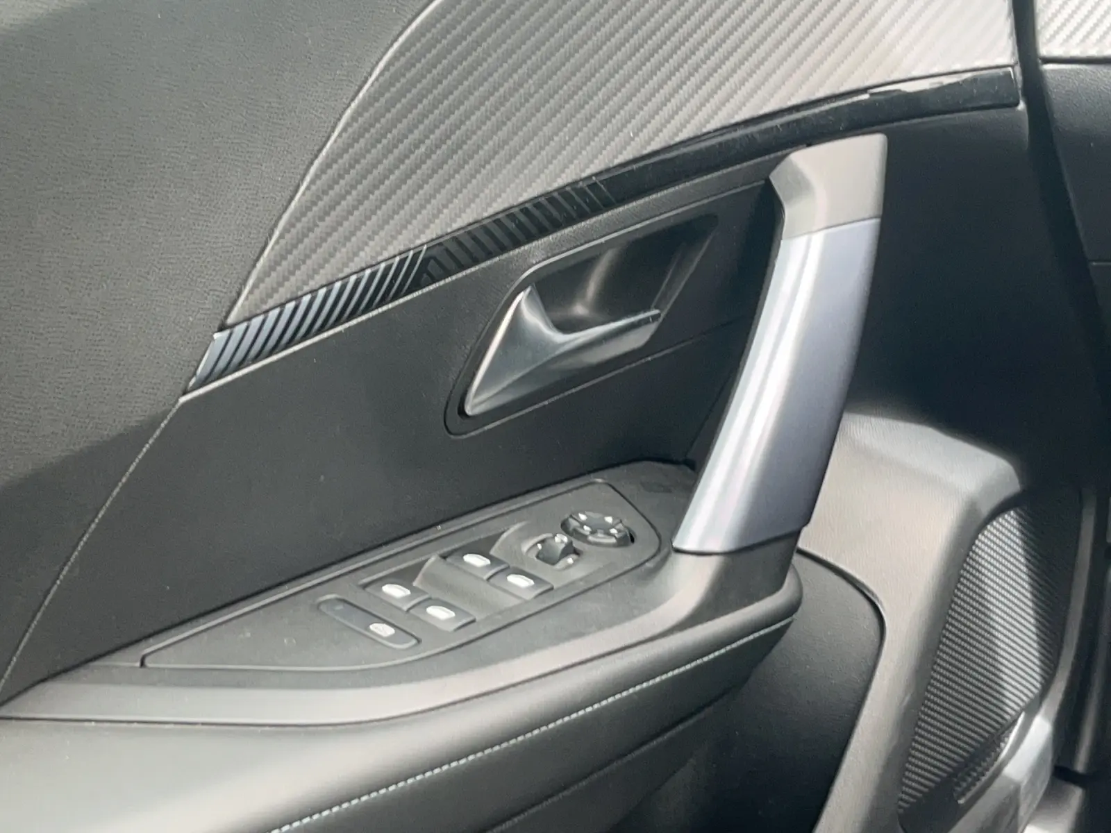 Immagine 17 Peugeot 2008