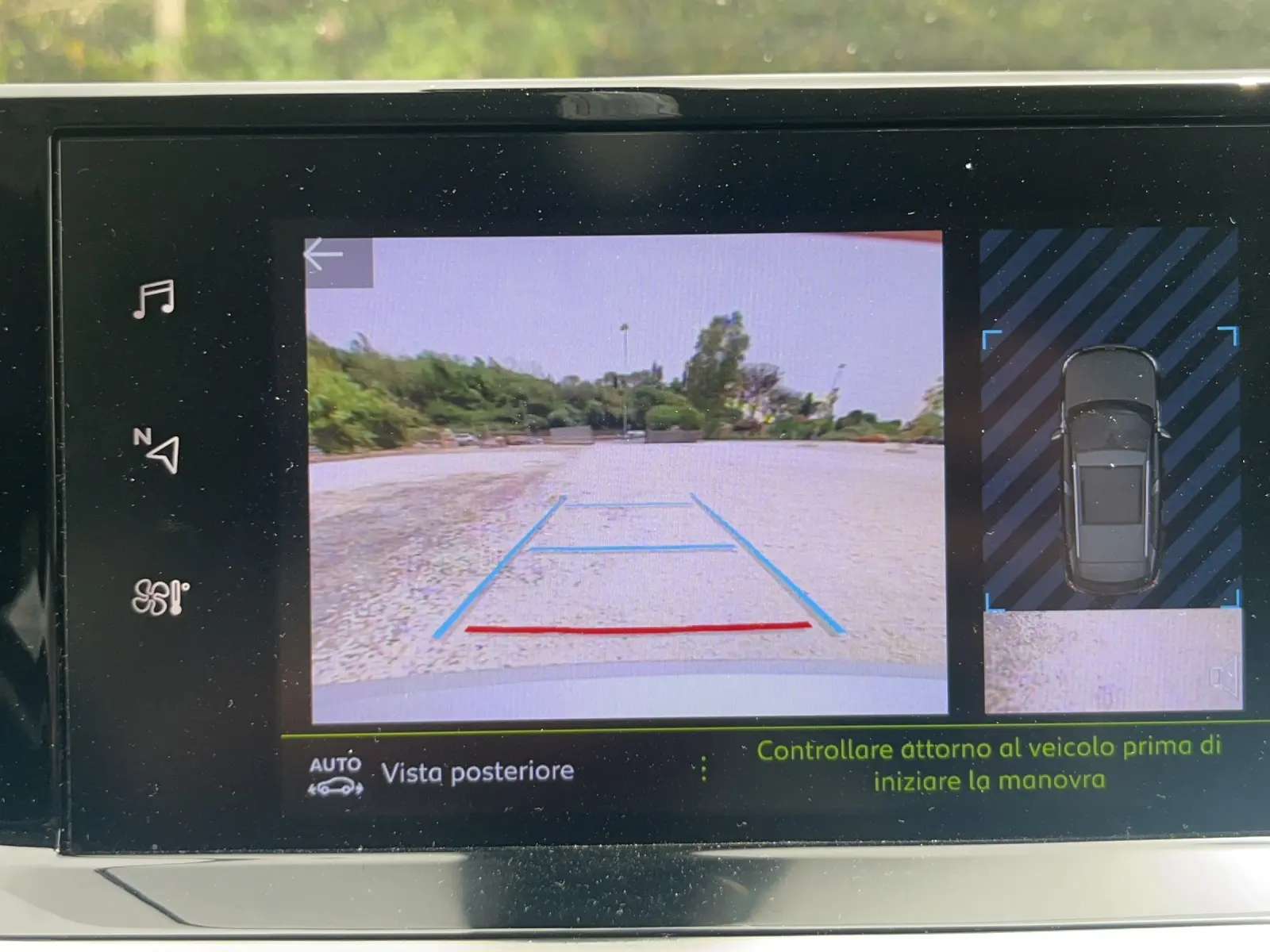 Immagine 20 Peugeot 2008