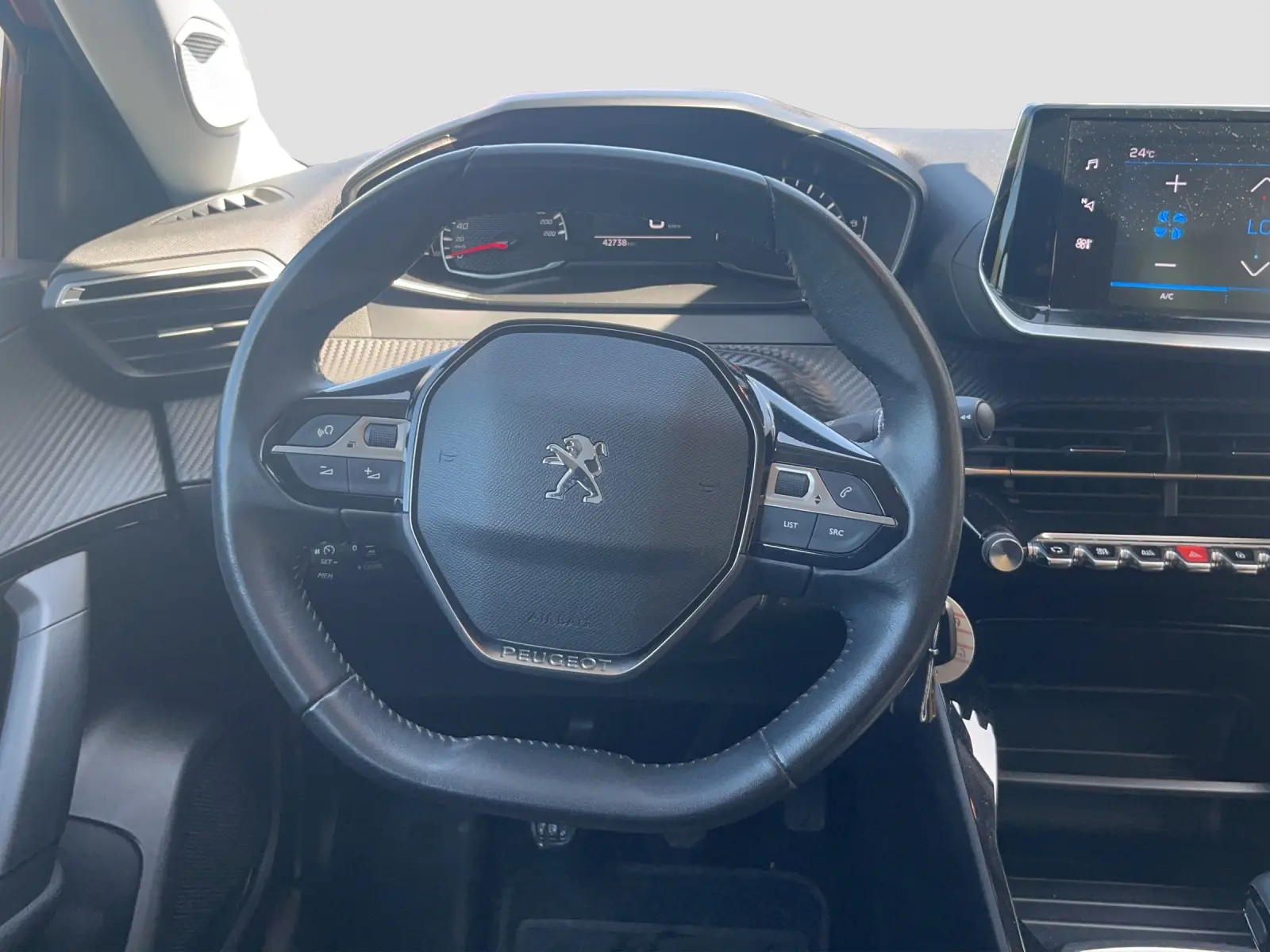 Immagine 16 Peugeot 2008