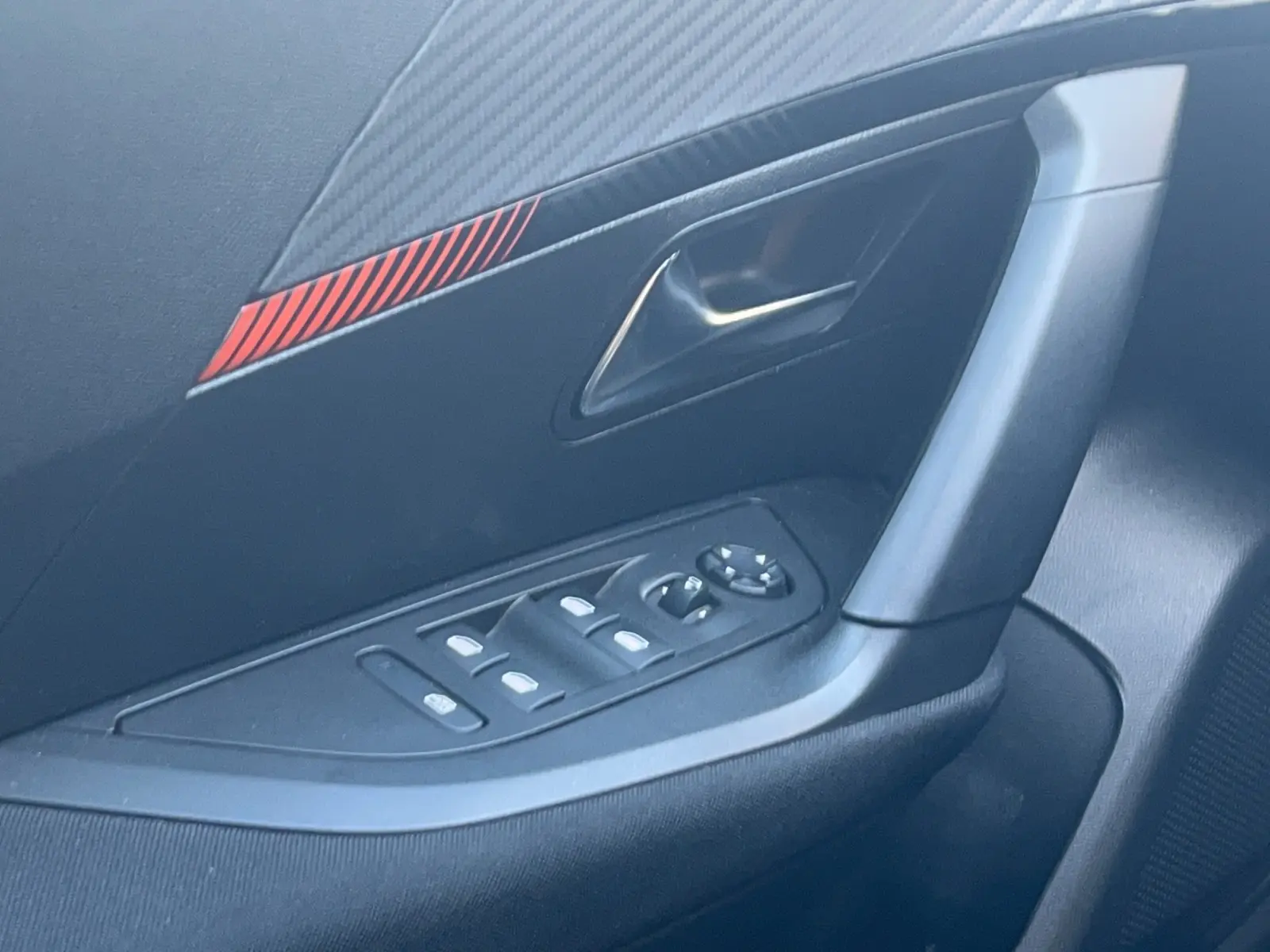 Immagine 17 Peugeot 2008