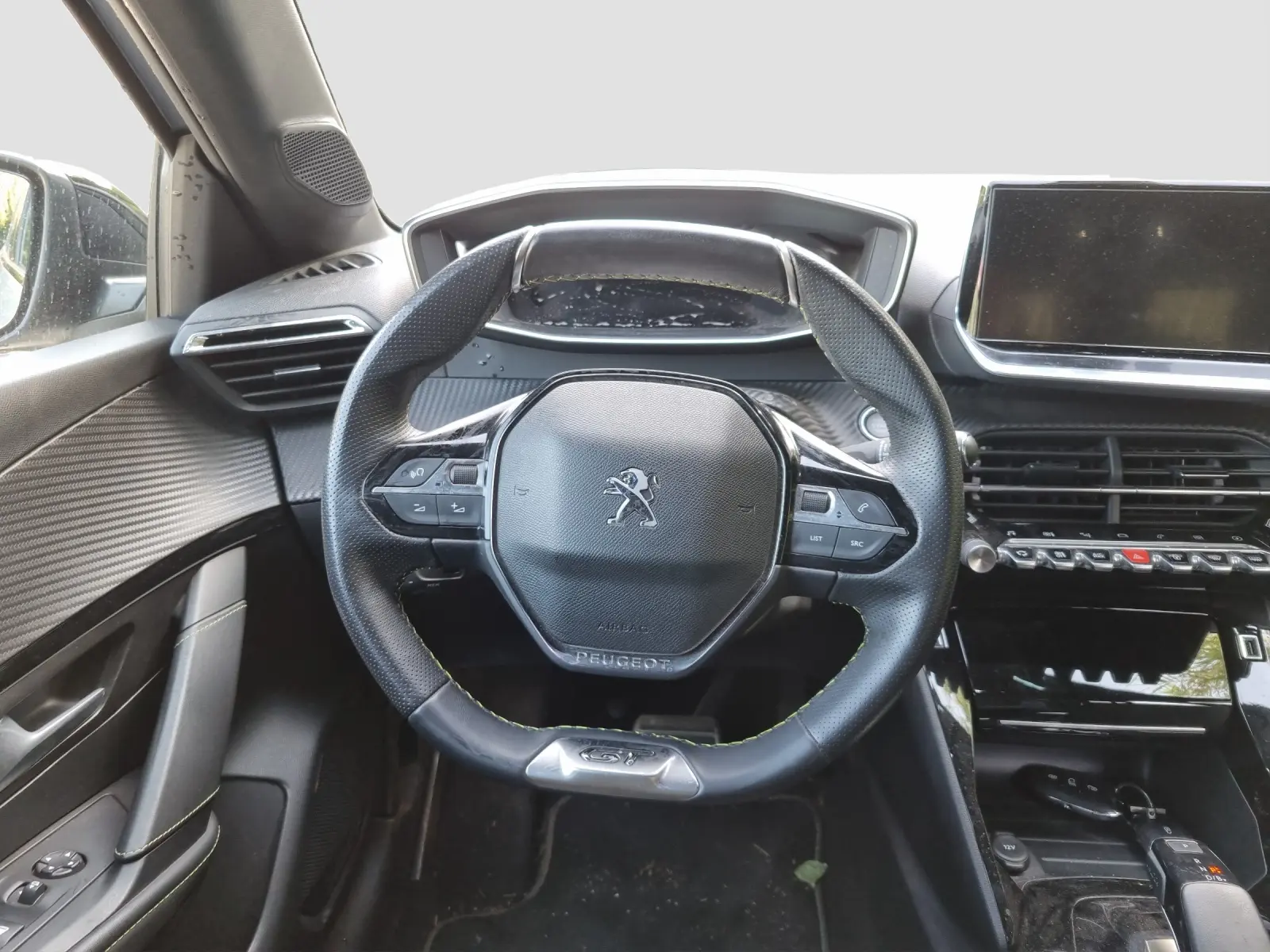 Immagine 16 Peugeot 208