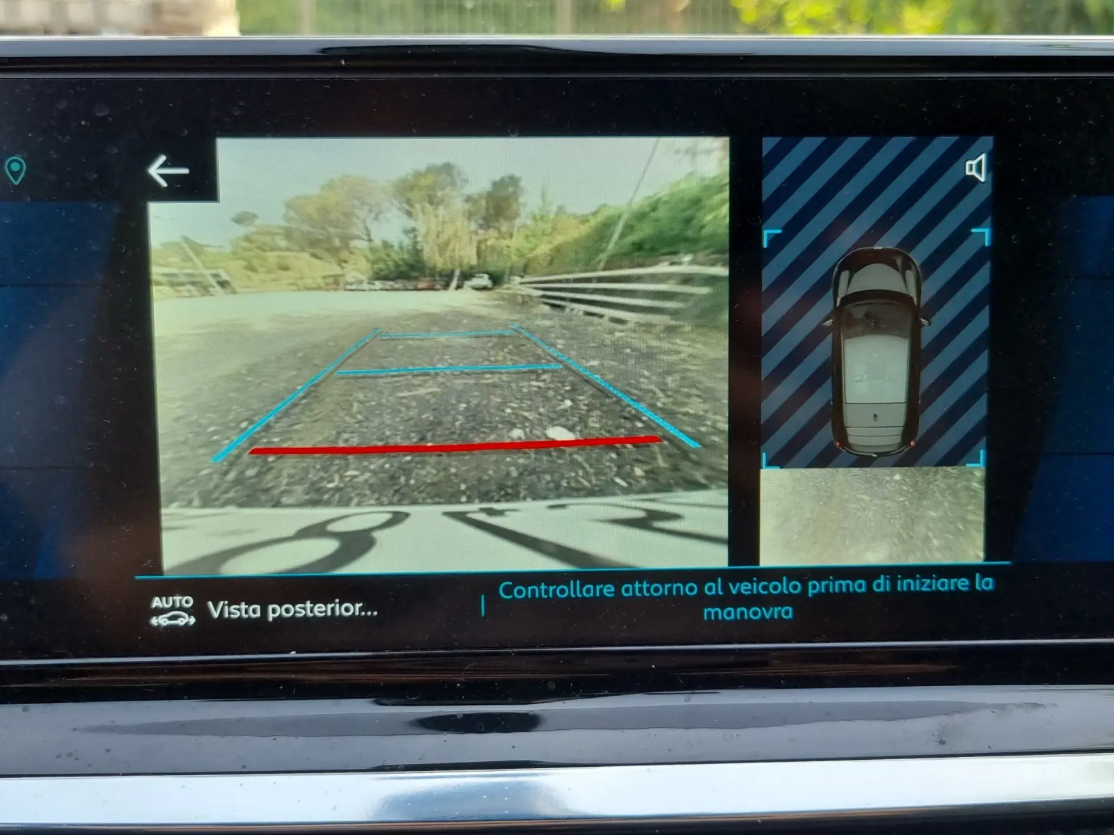 Immagine 20 Peugeot 208