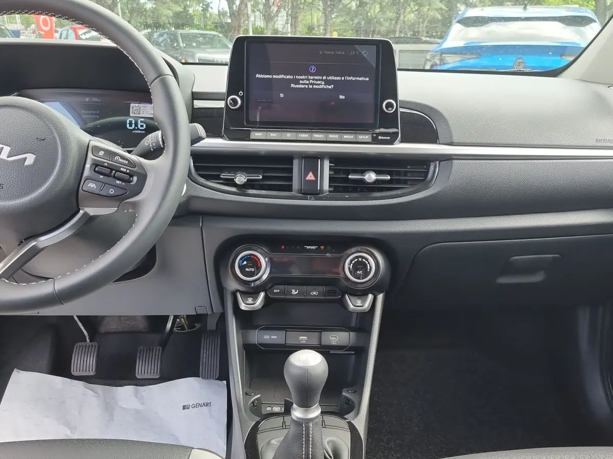 Immagine 11 Kia Picanto