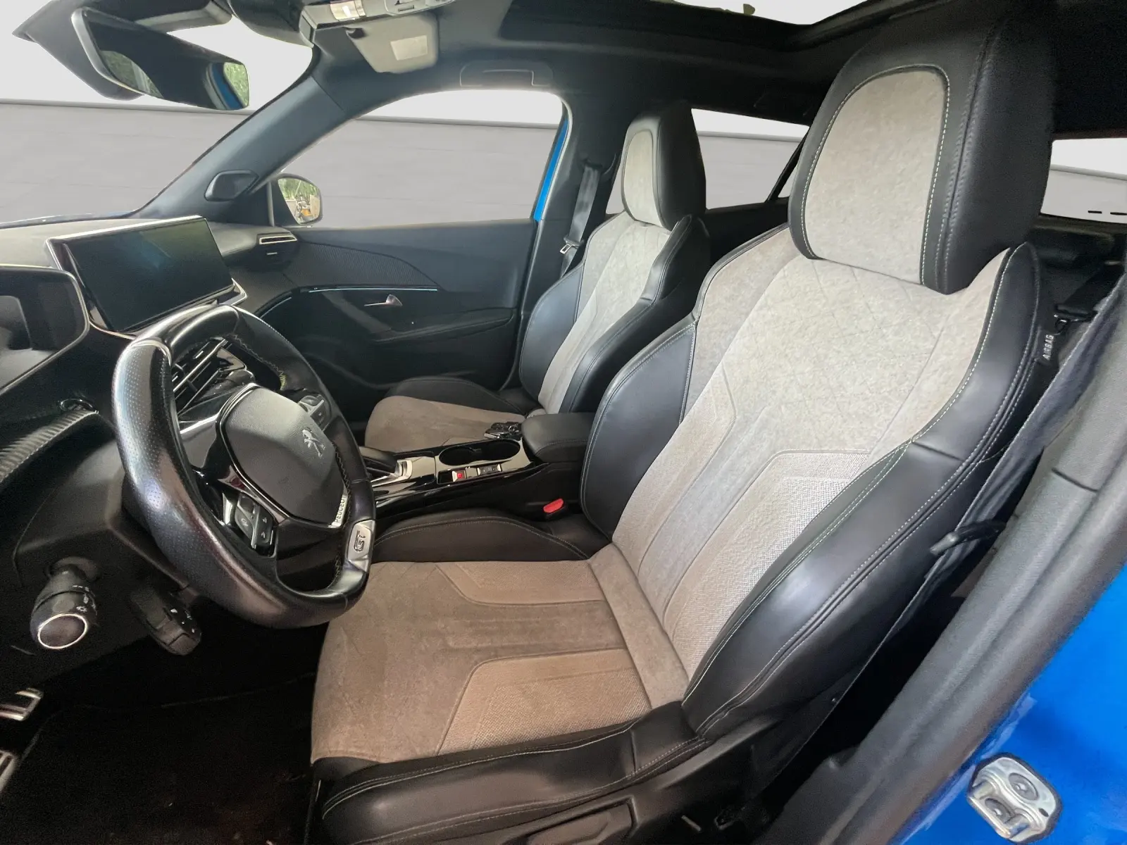 Immagine 9 Peugeot 2008