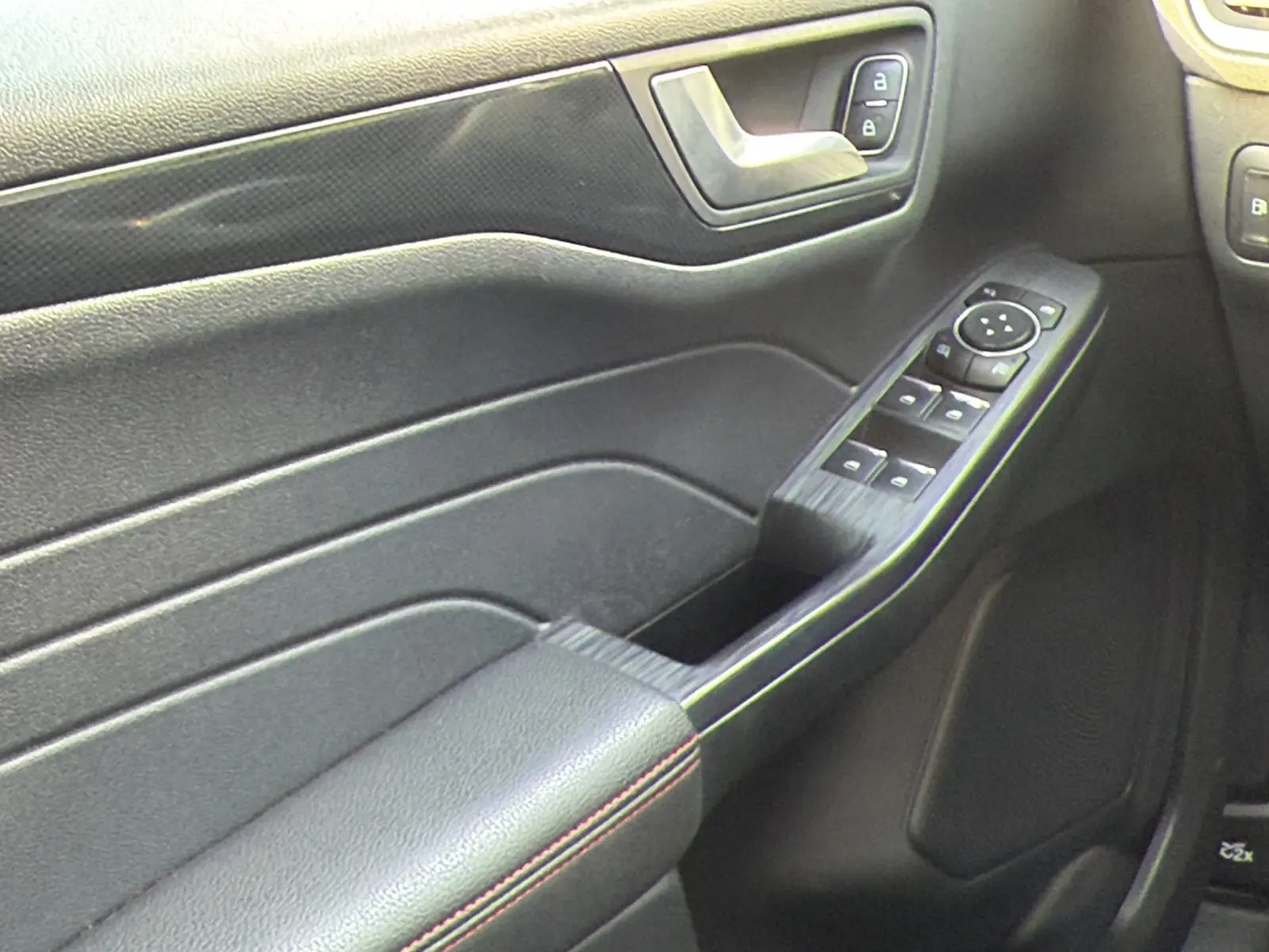 Immagine 18 Ford Kuga