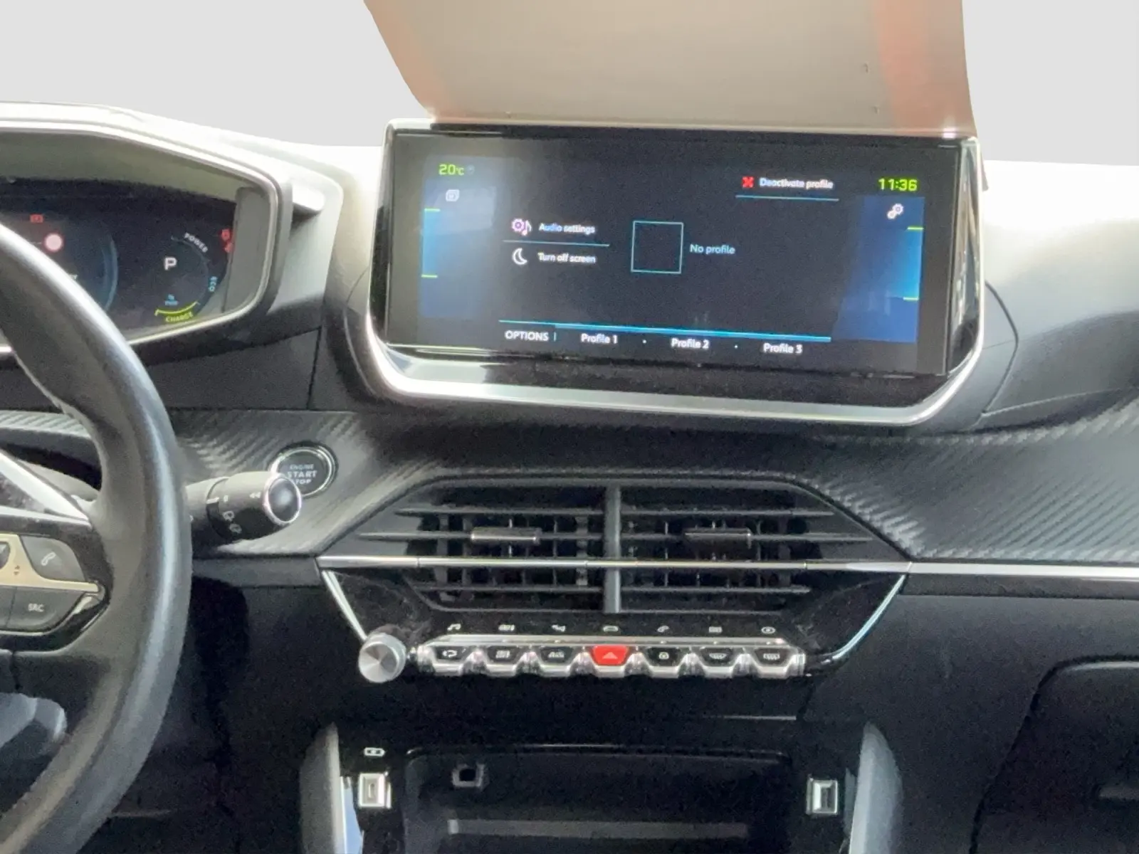 Immagine 15 Peugeot 208