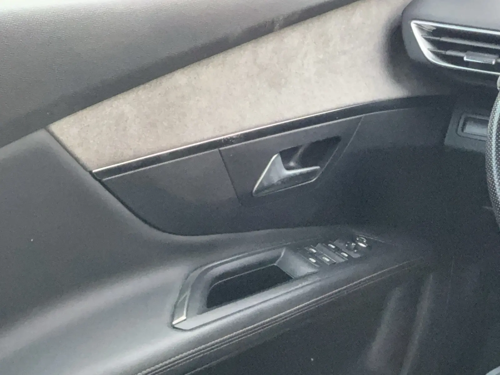 Immagine 18 Peugeot 3008