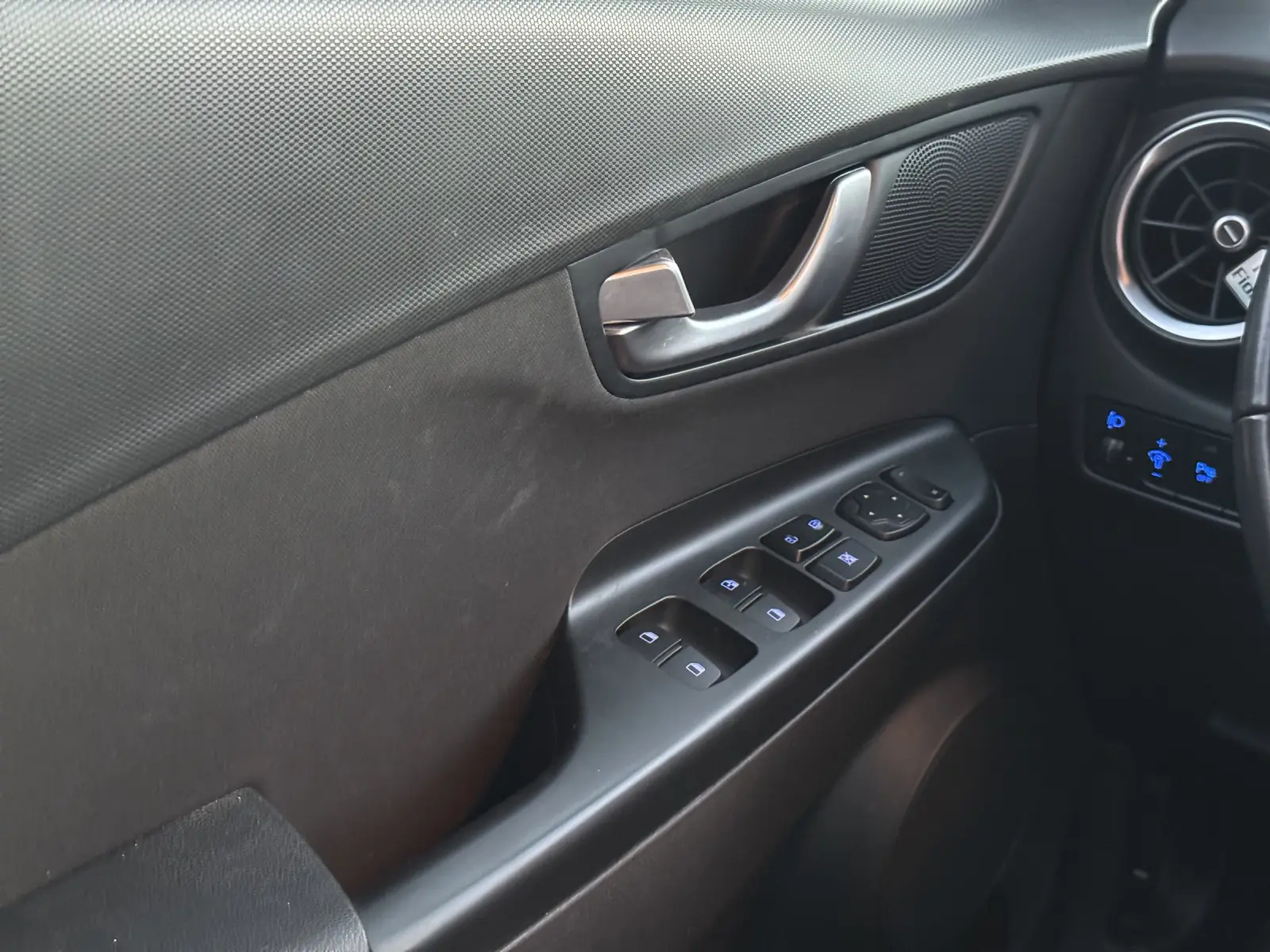 Immagine 18 Hyundai Kona