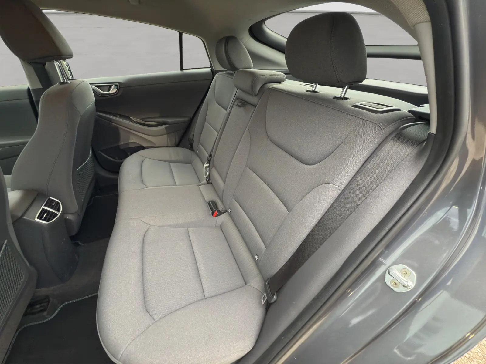 Immagine 11 Hyundai Ioniq Hybrid