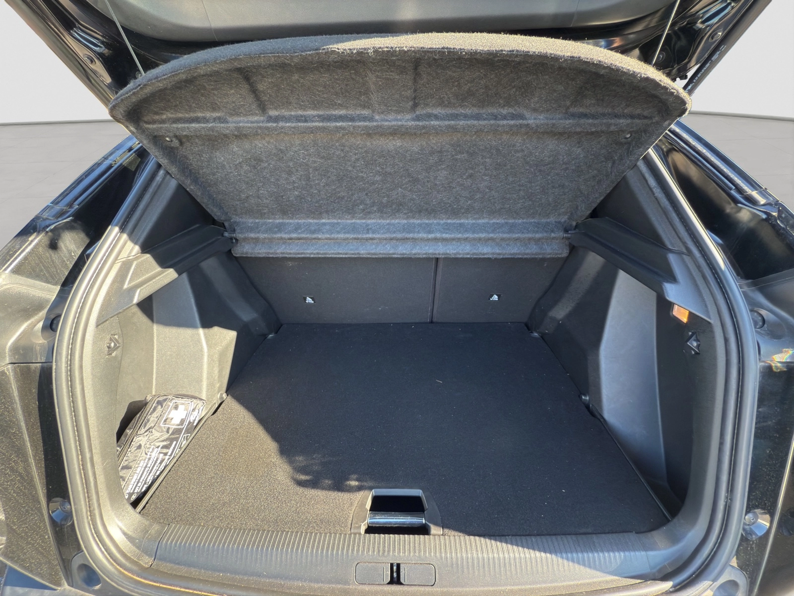 Immagine 11 Peugeot 2008