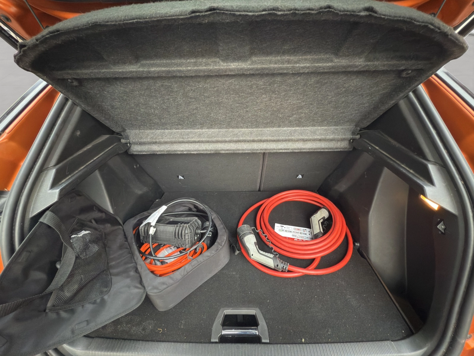 Immagine 11 Peugeot 2008