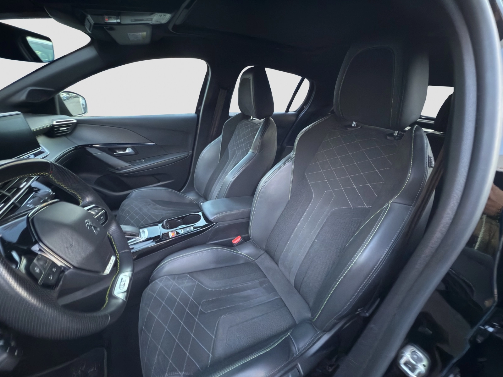 Immagine 9 Peugeot 208