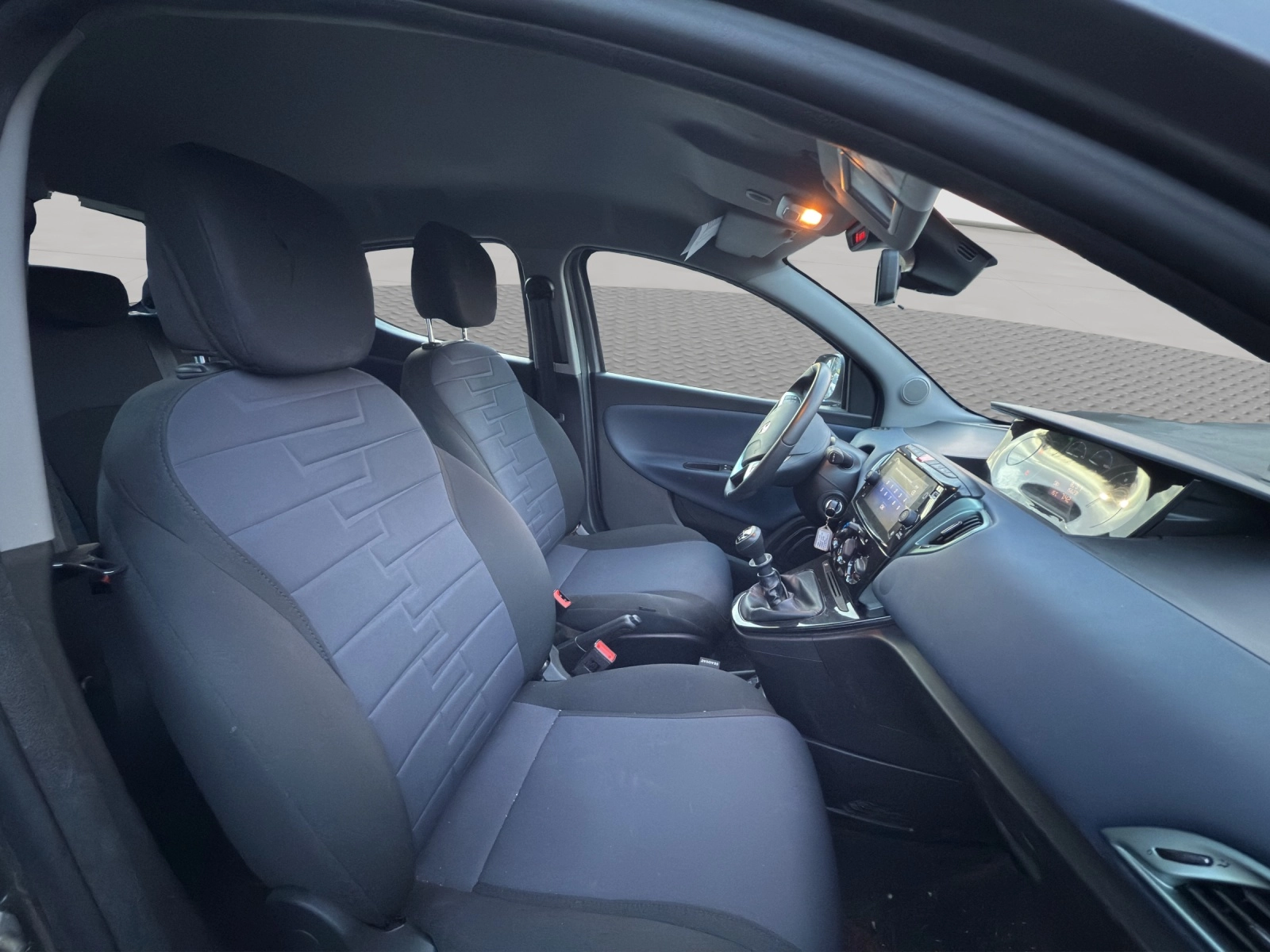 Immagine 13 Lancia Ypsilon