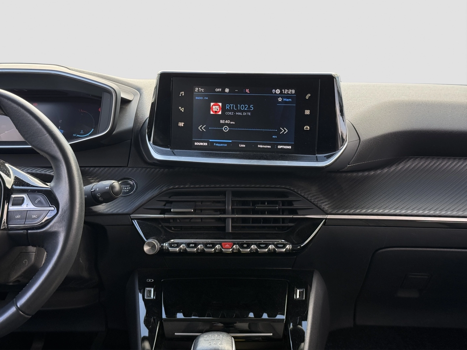 Immagine 16 Peugeot 2008
