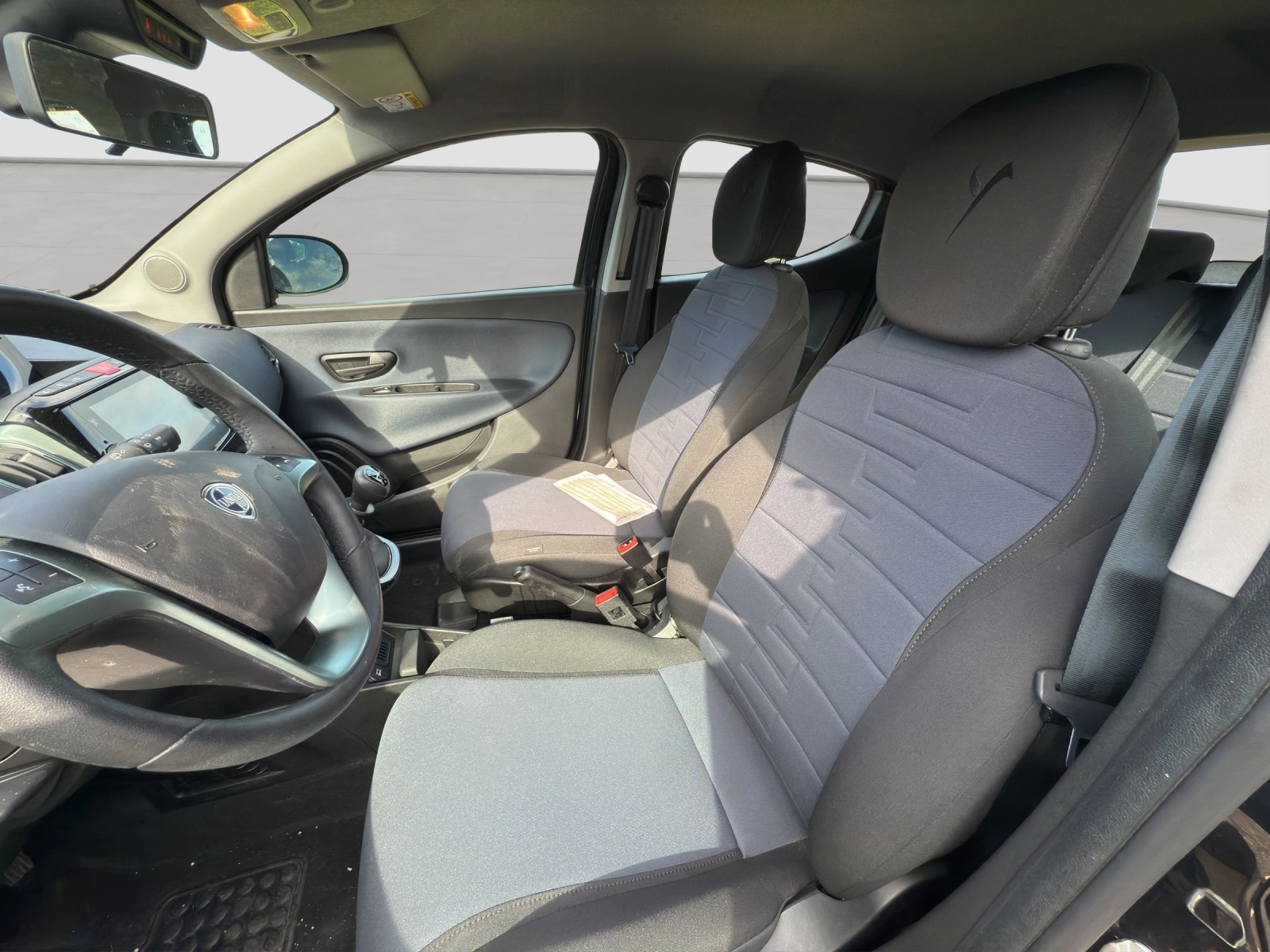 Immagine 10 Lancia Ypsilon