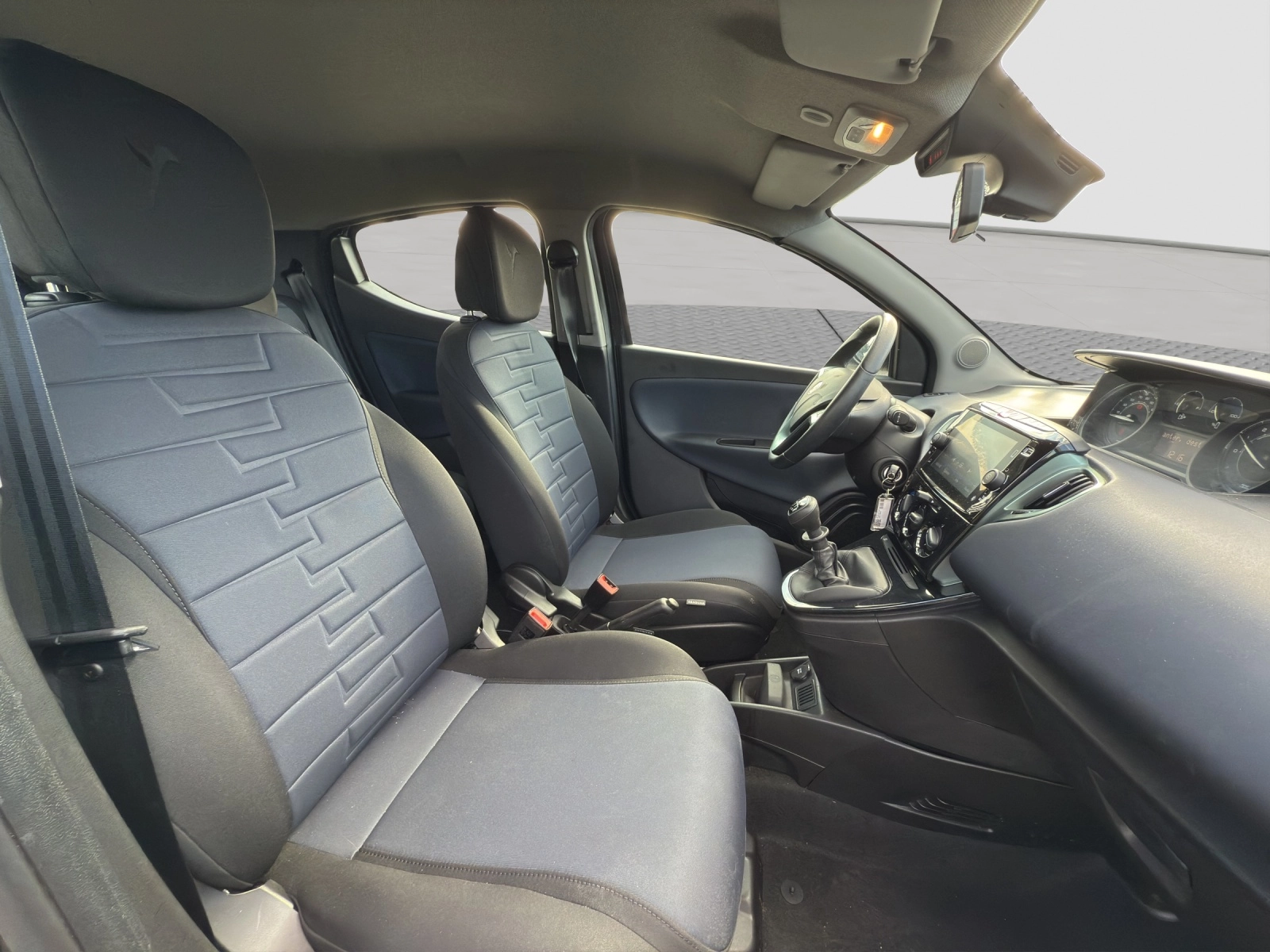 Immagine 13 Lancia Ypsilon