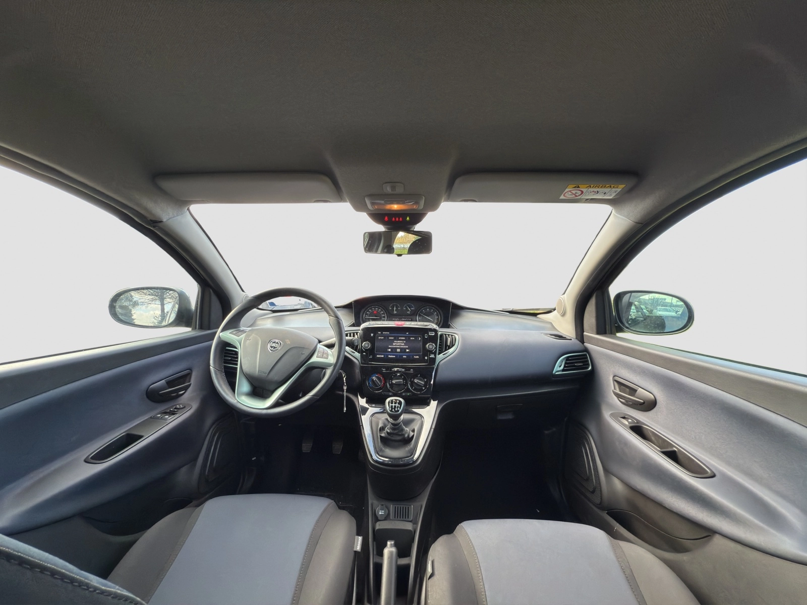 Immagine 14 Lancia Ypsilon