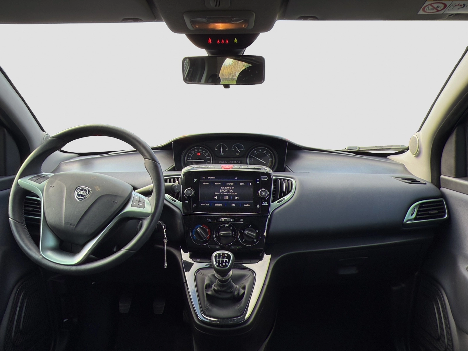 Immagine 15 Lancia Ypsilon