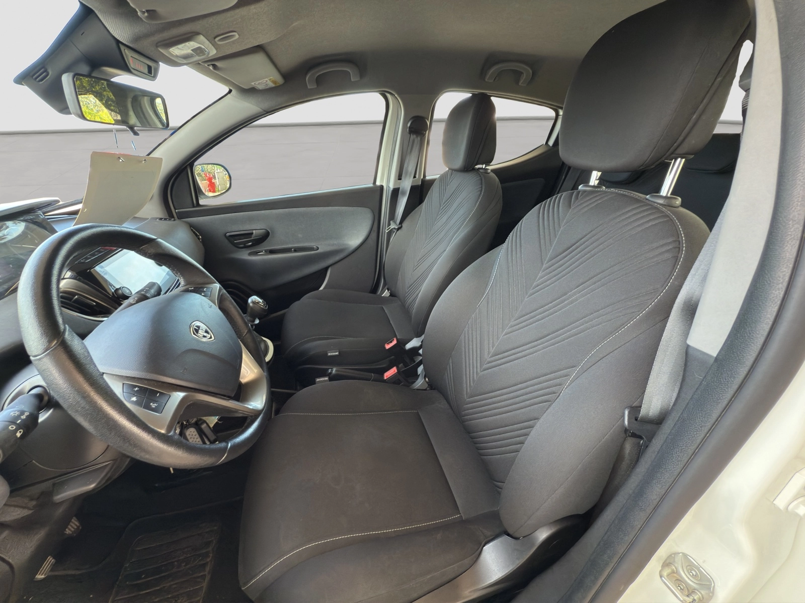 Immagine 10 Lancia Ypsilon