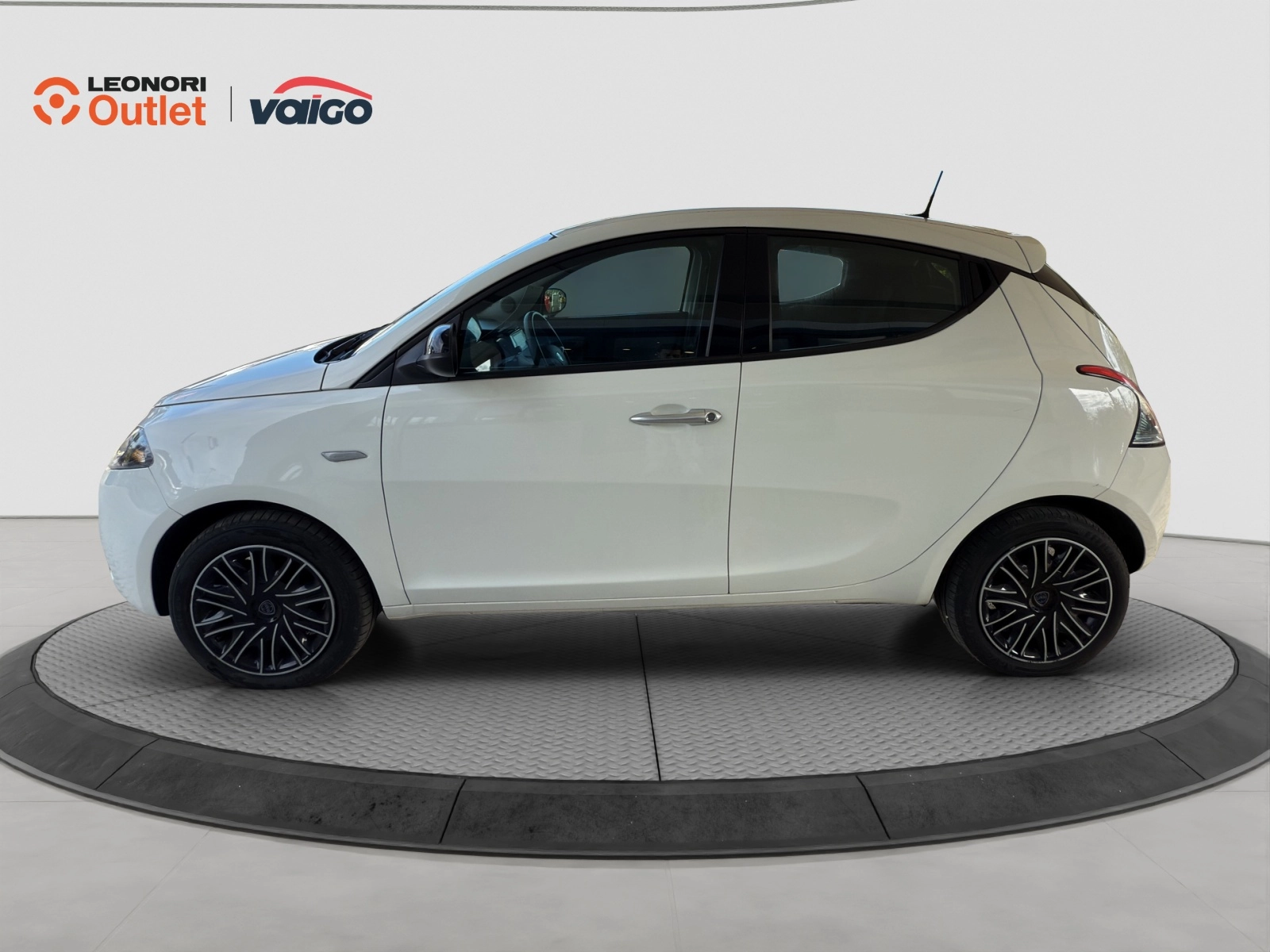 Foto 2 Lancia Ypsilon
