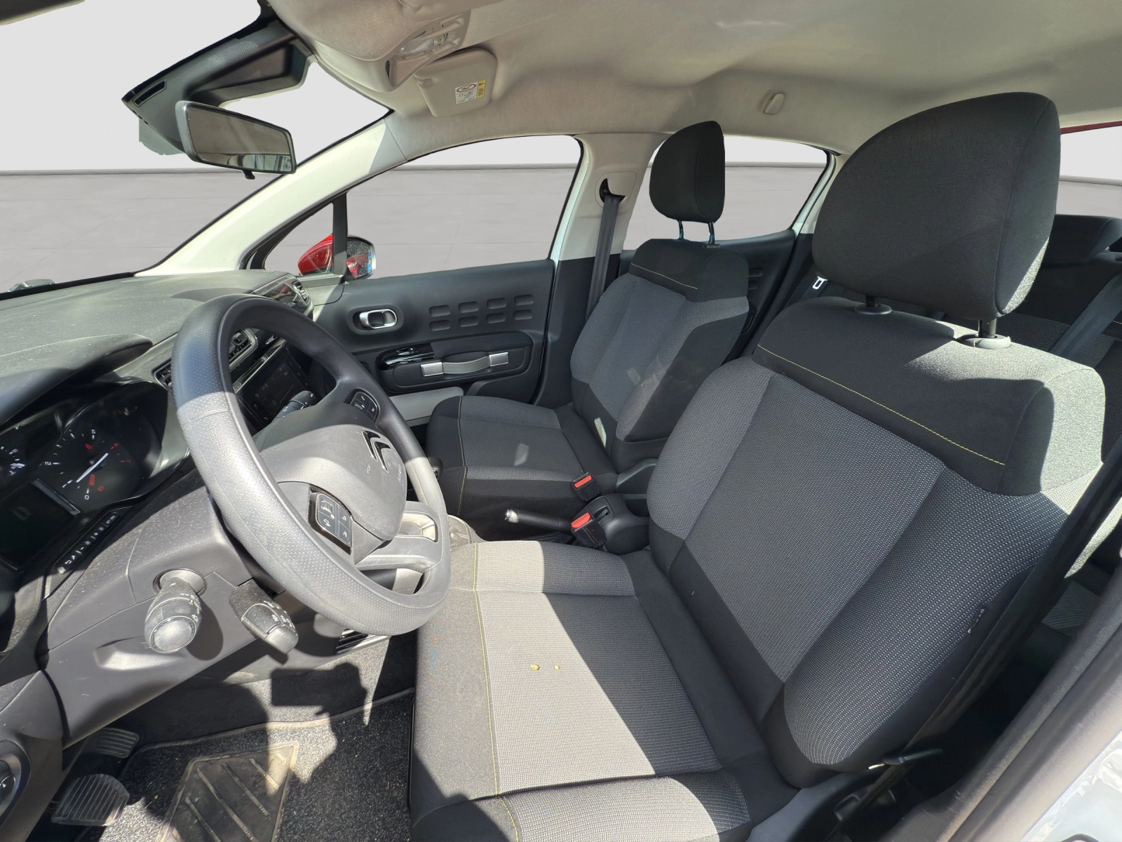 Immagine 10 Peugeot 2008