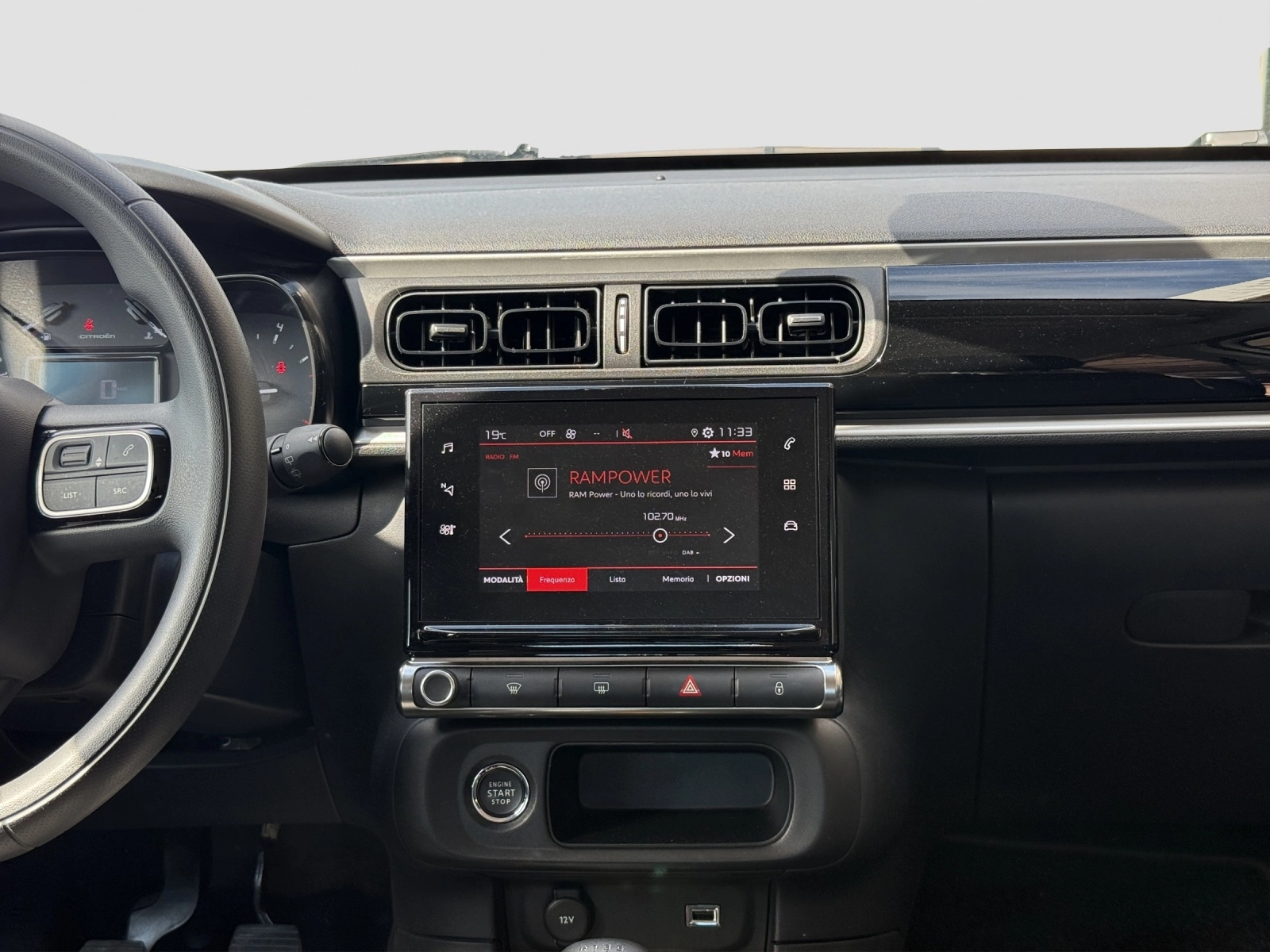 Immagine 16 Peugeot 2008