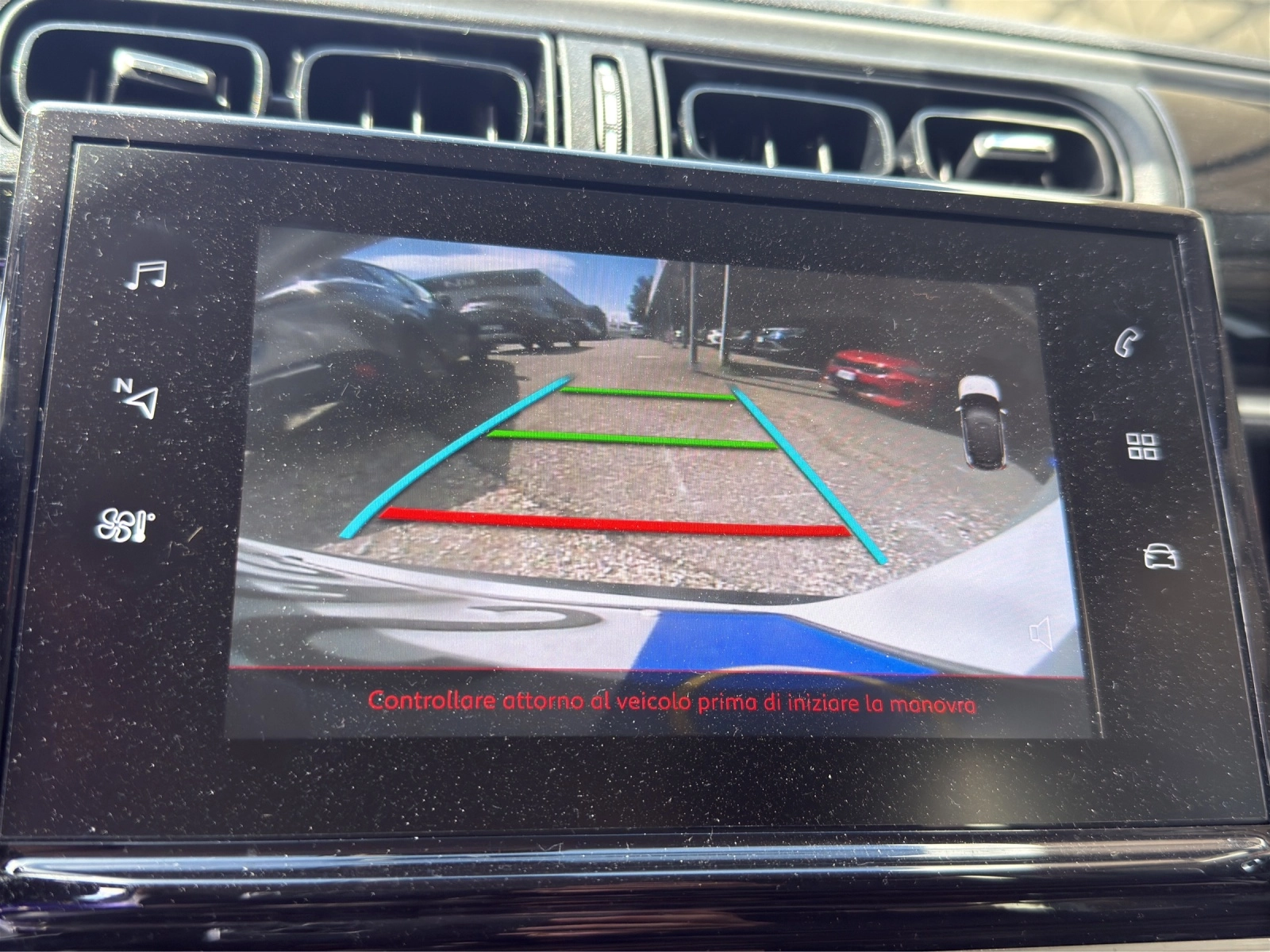 Immagine 8 Peugeot 2008