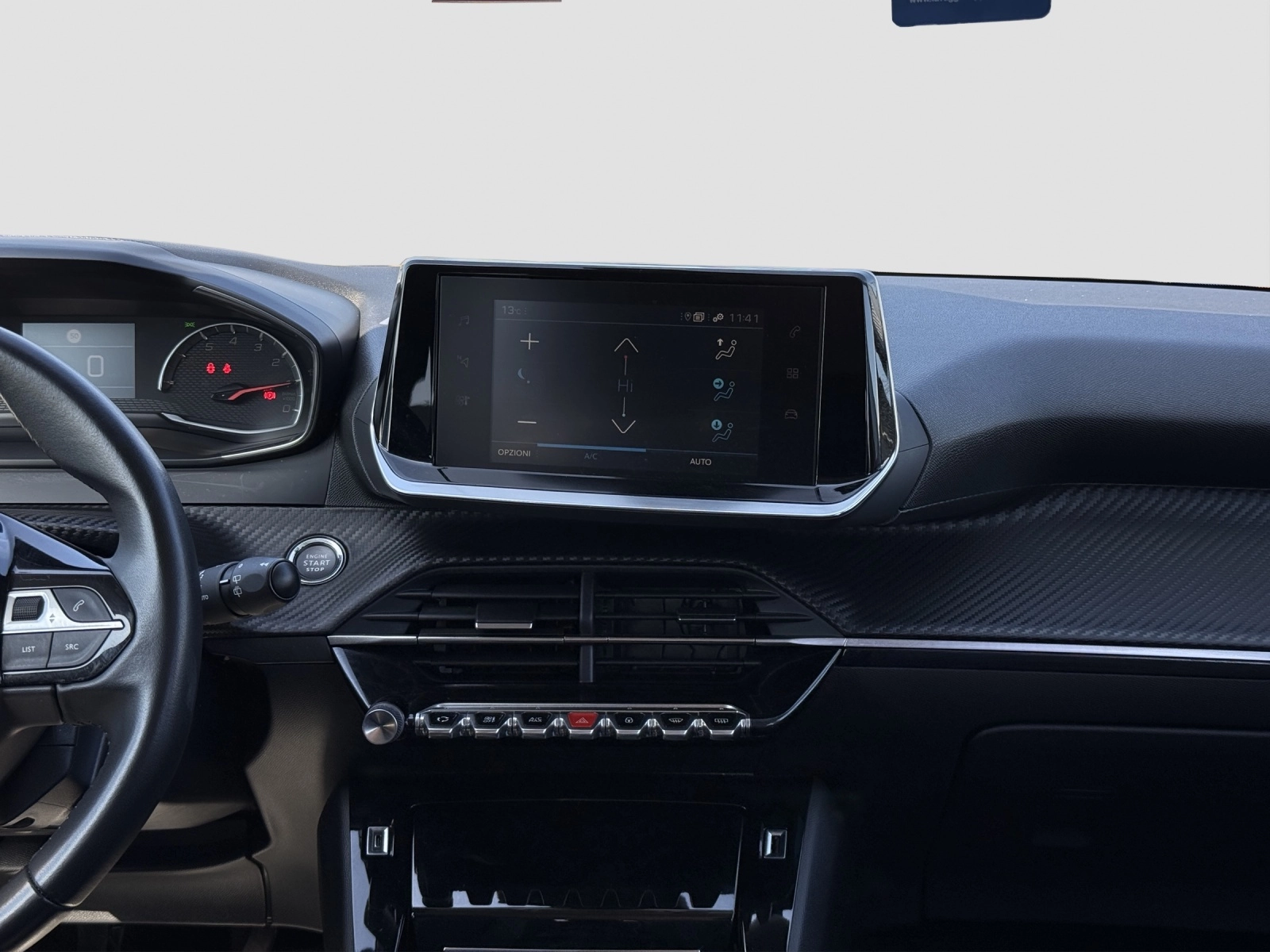 Immagine 15 Peugeot 2008