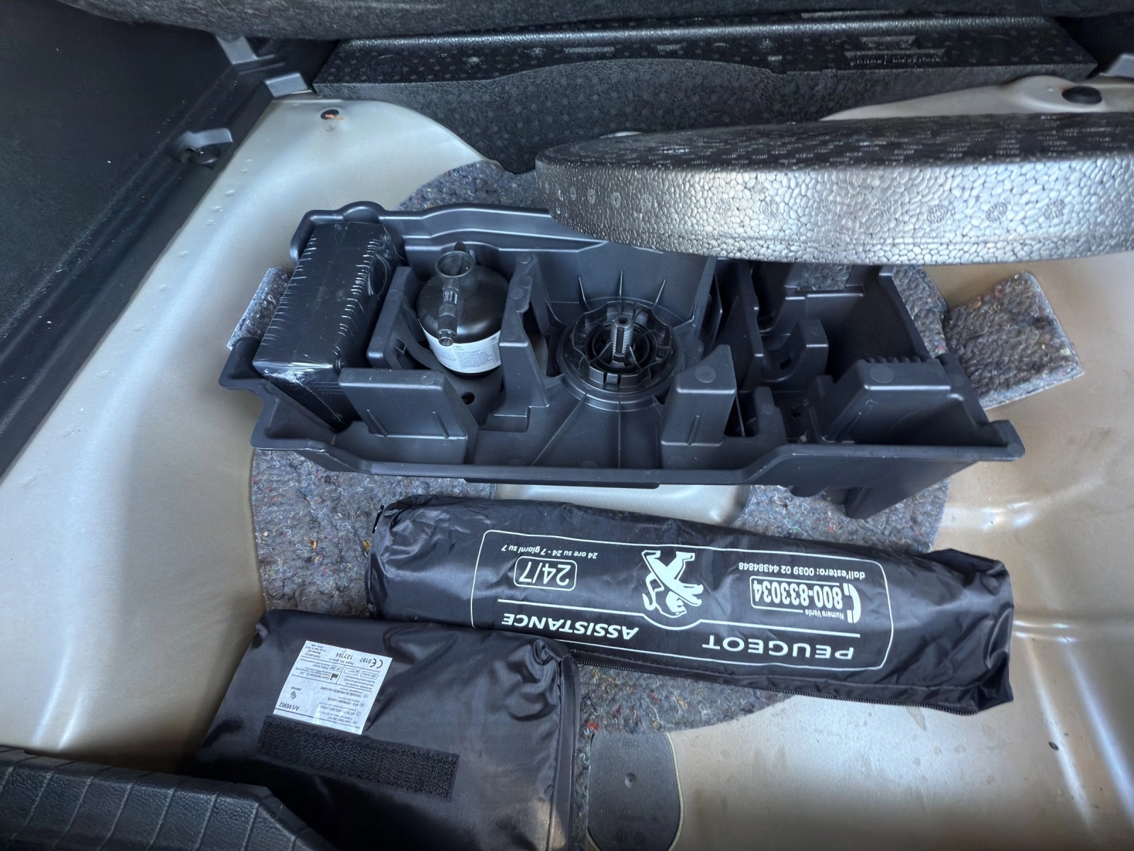 Immagine 20 Peugeot 2008