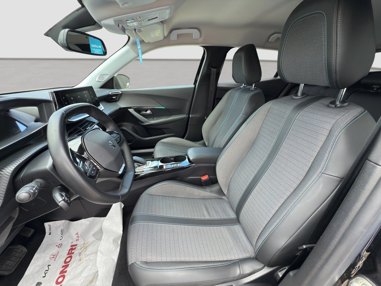 Immagine 9 Peugeot 2008