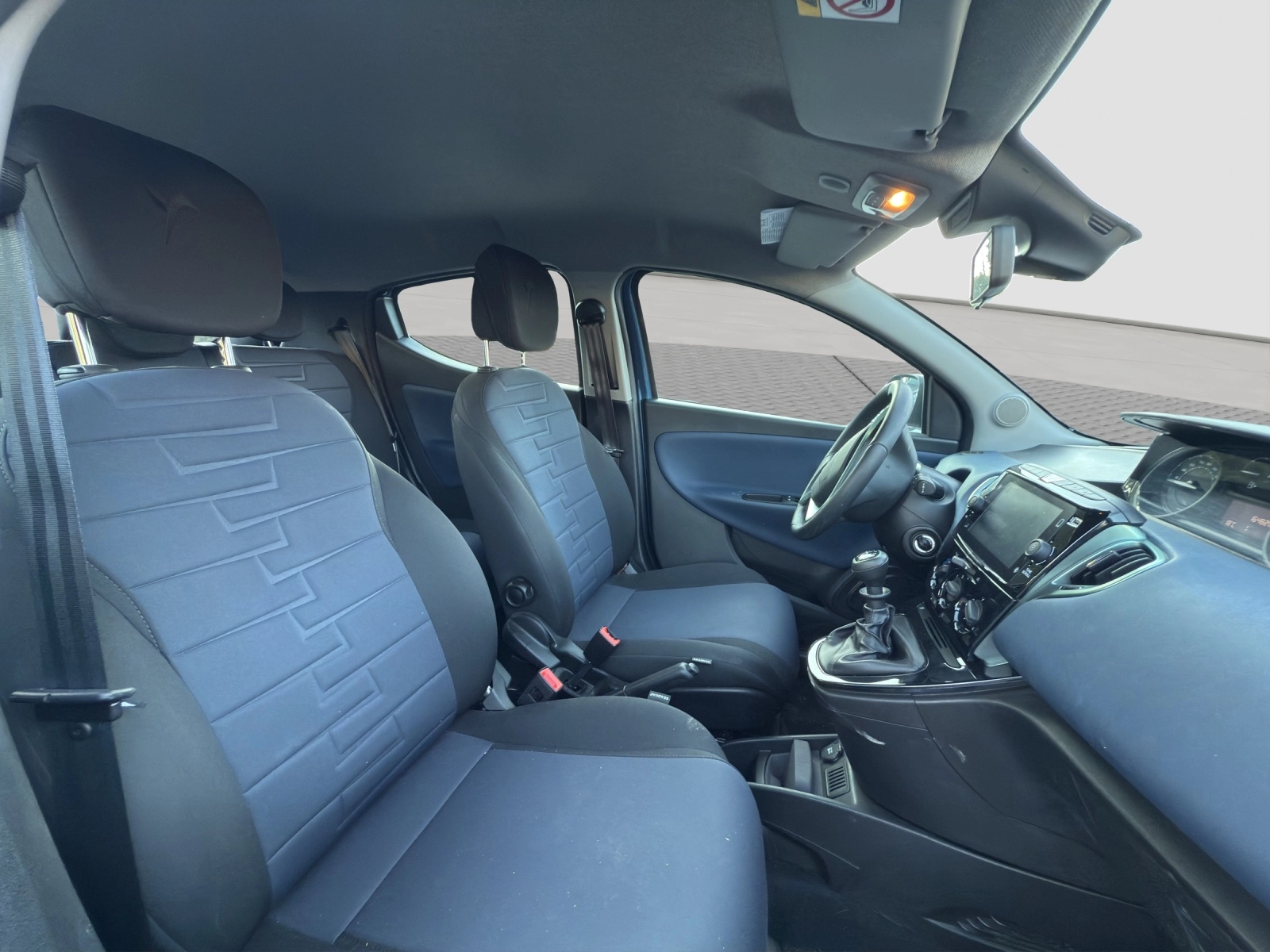 Immagine 12 Lancia Ypsilon