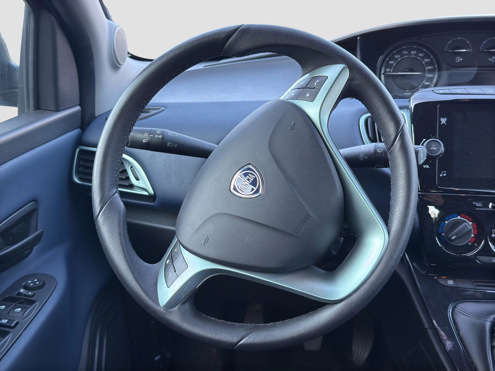 Immagine 16 Lancia Ypsilon