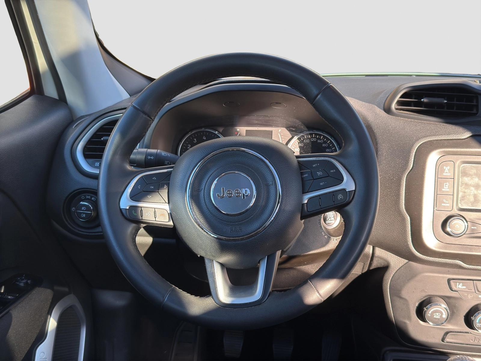 Immagine 16 Jeep Renegade